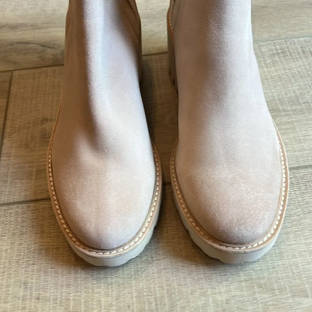 Dolce Vita Huey Suede Chelsea Boots US 9.5